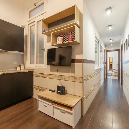Apartment Guesthost - Termini Big Rome