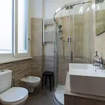Guesthost - Termini Big Apartman Róma