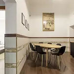 Apartman Guesthost - Termini Big