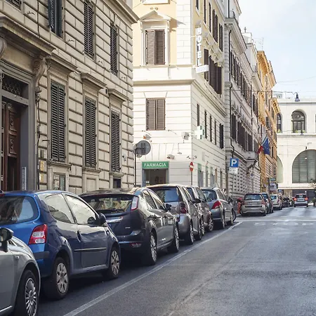Guesthost - Termini Big Apartman Róma