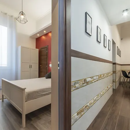 Guesthost - Termini Big Apartment Rom